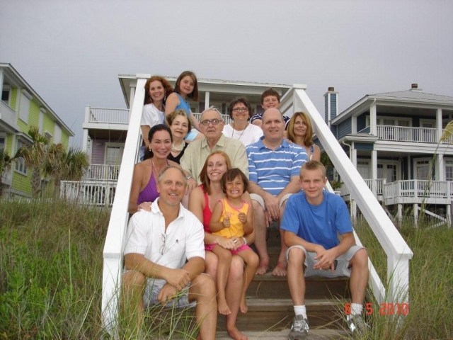 Vac072009_family_steps